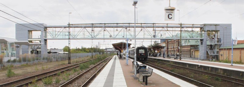 Förbinder Halmstad C med Halmstad regionbussterminal